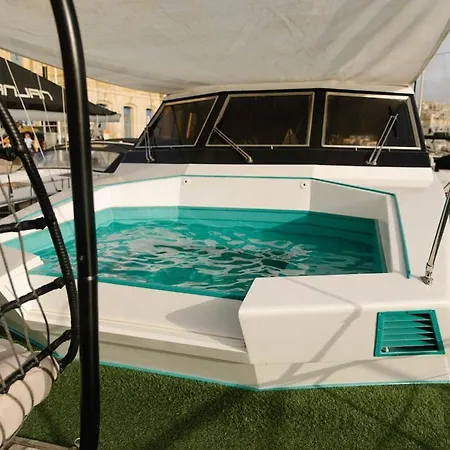 Canaima - Boutique Yacht Birgu