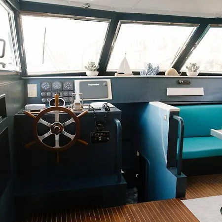 Tekne Canaima - Boutique Yacht Birgu