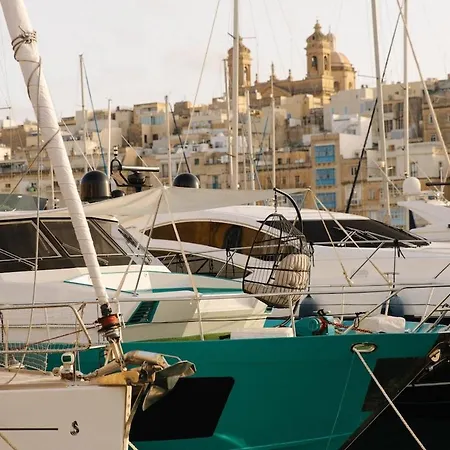Canaima - Boutique Yacht * Birgu